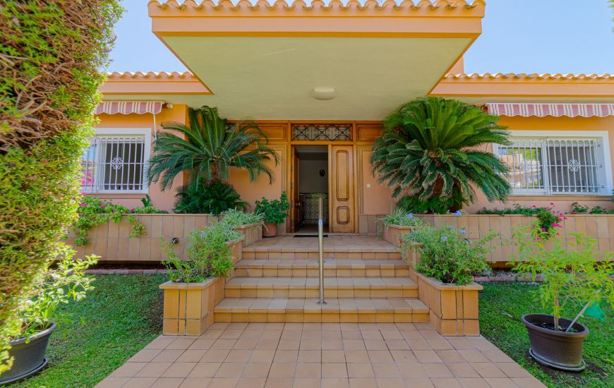 Sale - Villa - Campoamor