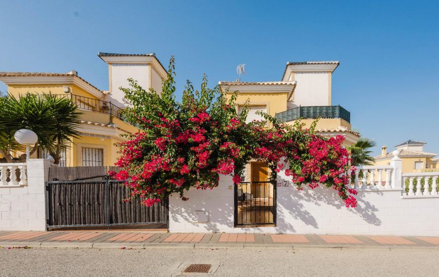 Sale - Villa - Algorfa