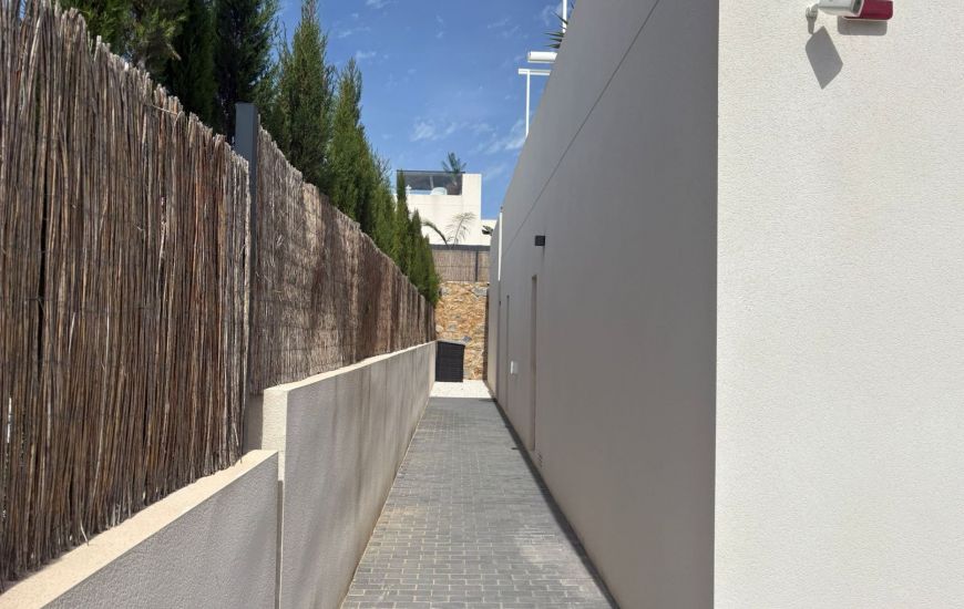 Venta - Villa - Algorfa