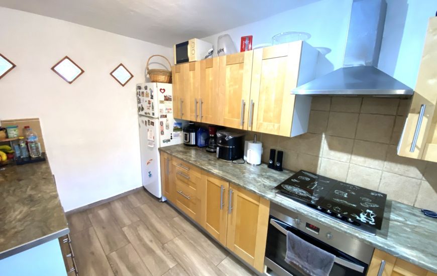 Sale - Country Property - Sax