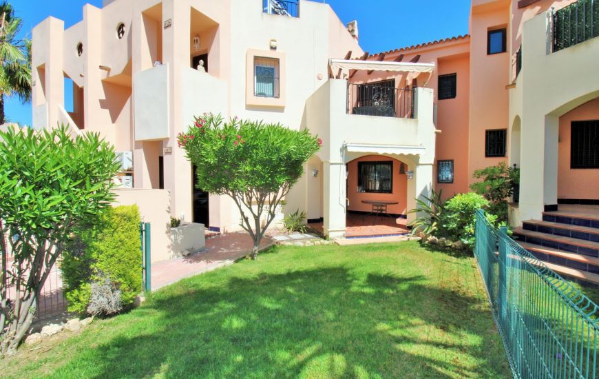 Sale - Apartments - Punta Prima
