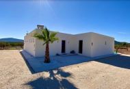 Sale - Villa - Hondón de las Nieves