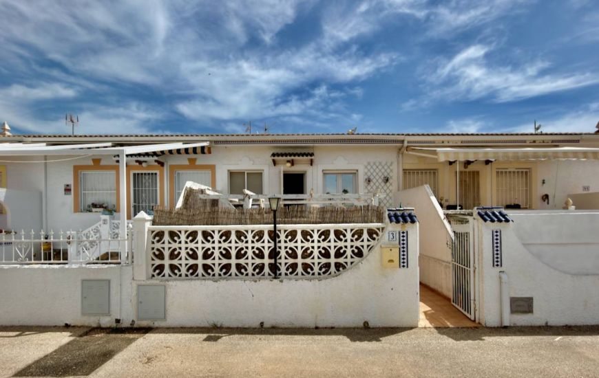 Sale - Bungalow - Ciudad Quesada
