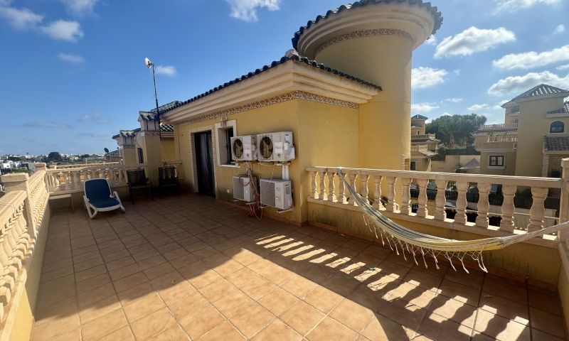 Sale - Villa - Villamartin