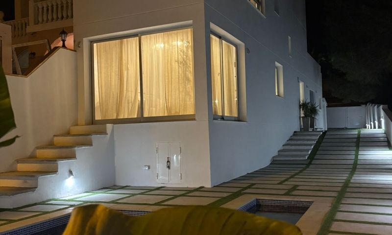 Sale - Villa - Orihuela Costa