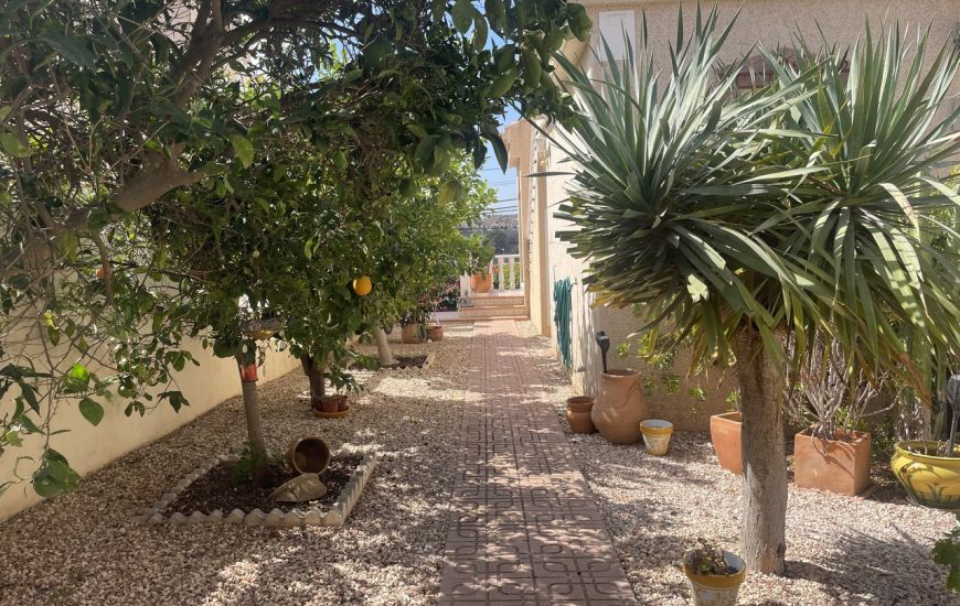 Sale - Villa - Algorfa