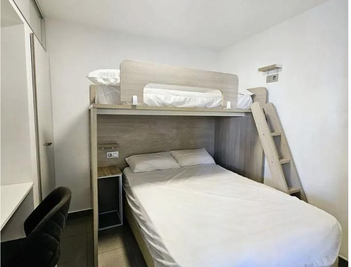 Sale - Apartments - 