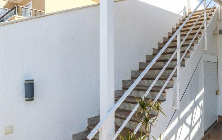 Sale - Villa - Pilar de la Horadada