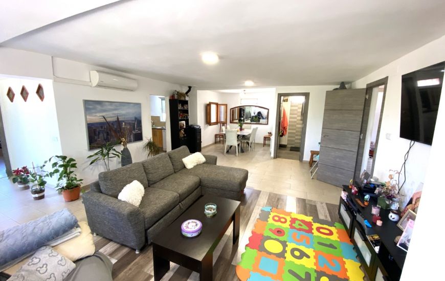 Sale - Country Property - Sax