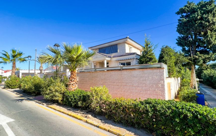 Venta - Villa - La Mata