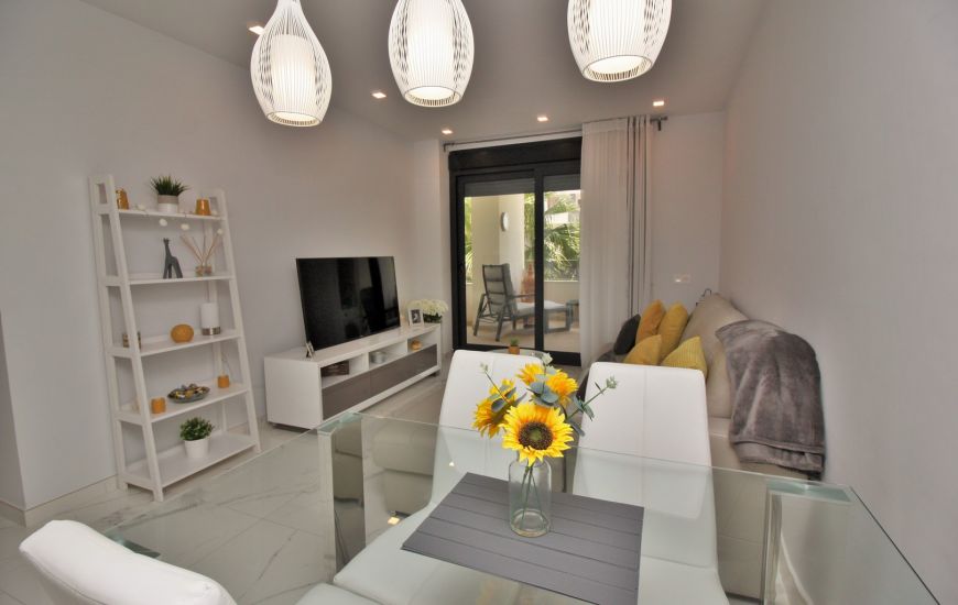 Sale - Apartments - Villamartin