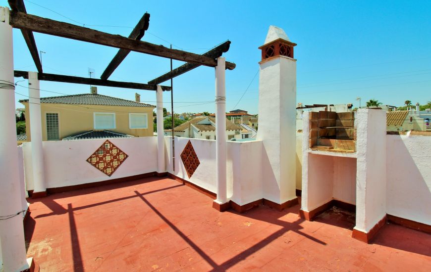 Sale - Villa - Villamartin