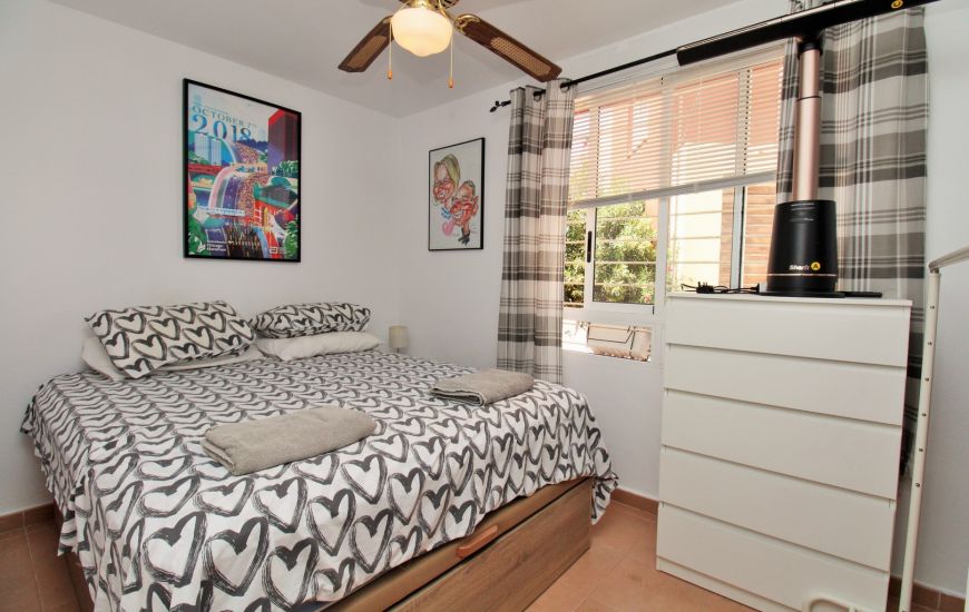 Sale - Rijtjeshuis - Villamartin