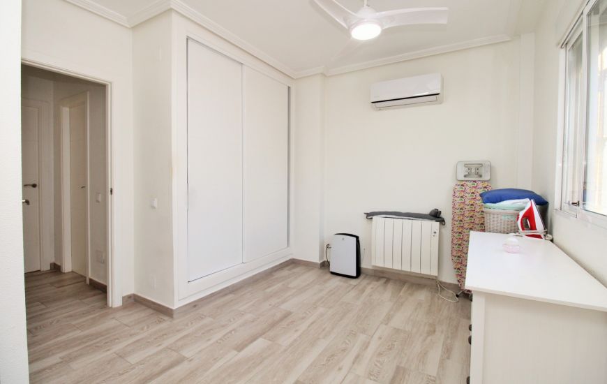 Sale - Villa - Playa Flamenca