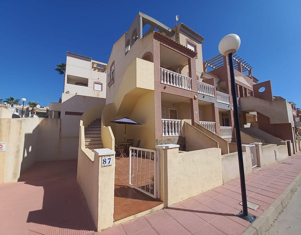 RC20569385 Apartments Villamartin, Florida Golf Sale