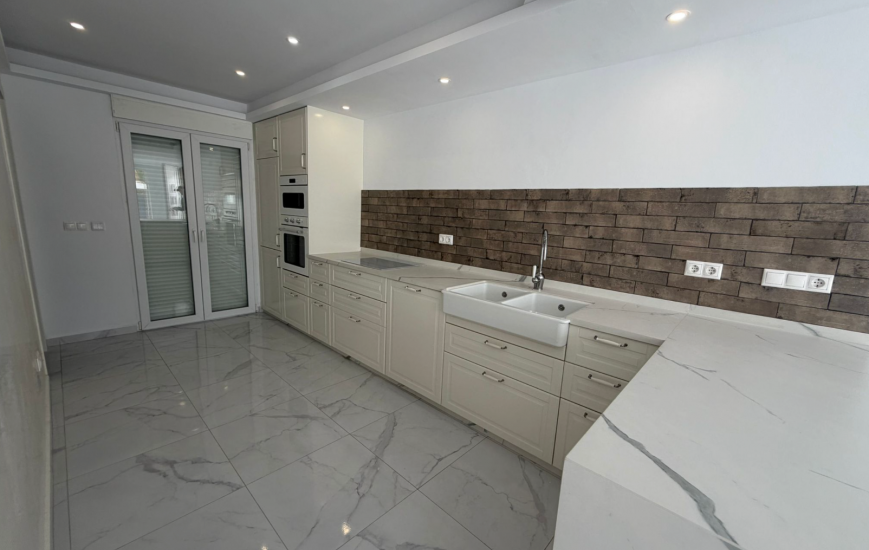 Sale - Villa - Torrevieja