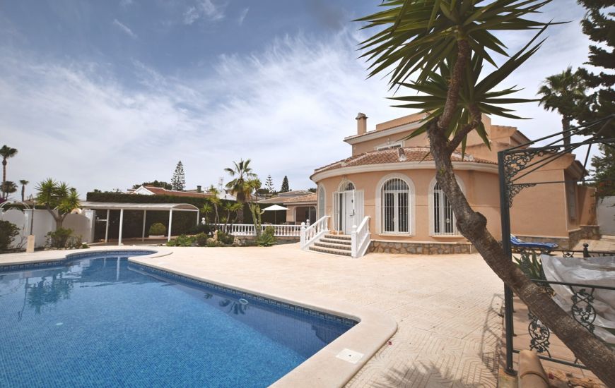 Sale - Villa - Ciudad Quesada
