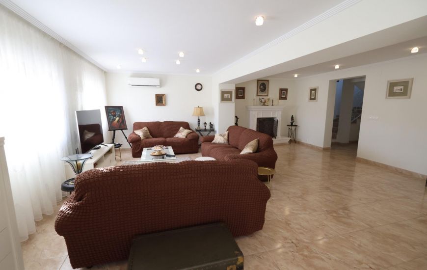 Sale - Villa - Torrevieja