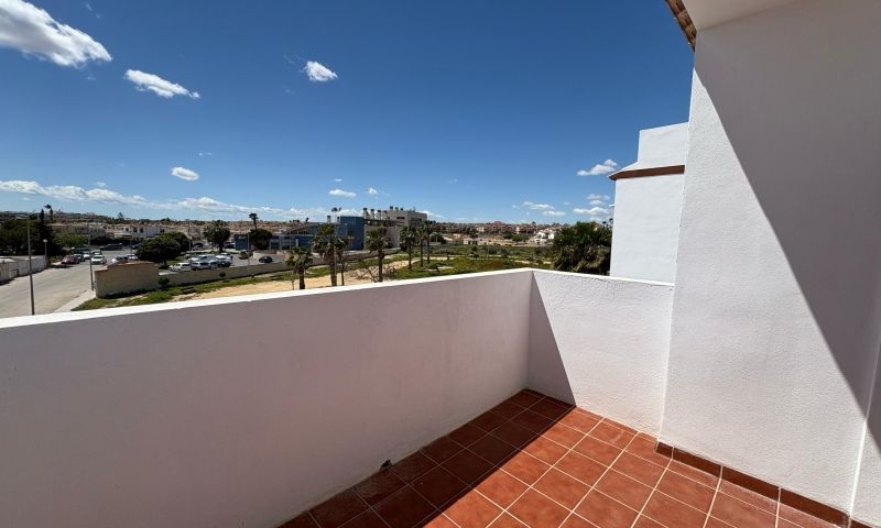 Sale - Apartments - Los Altos