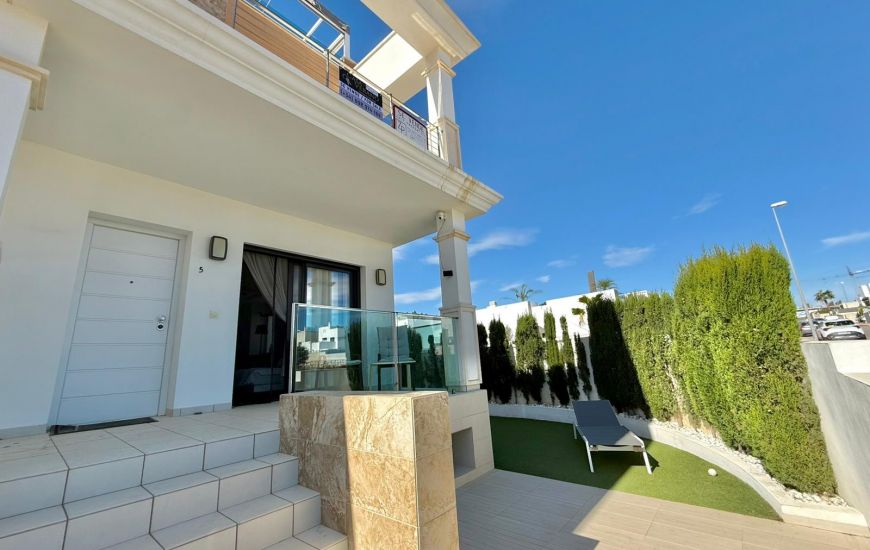 Sale - Semi Detached - Ciudad Quesada