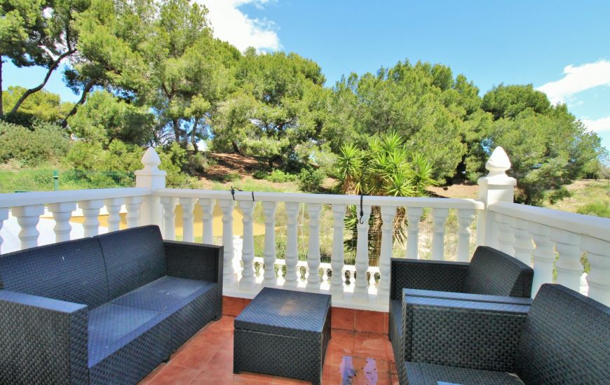 Sale - Villa - Villamartin
