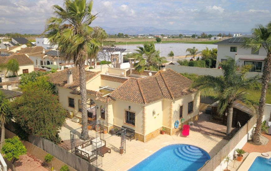 Sale - Villa - Formentera del Segura