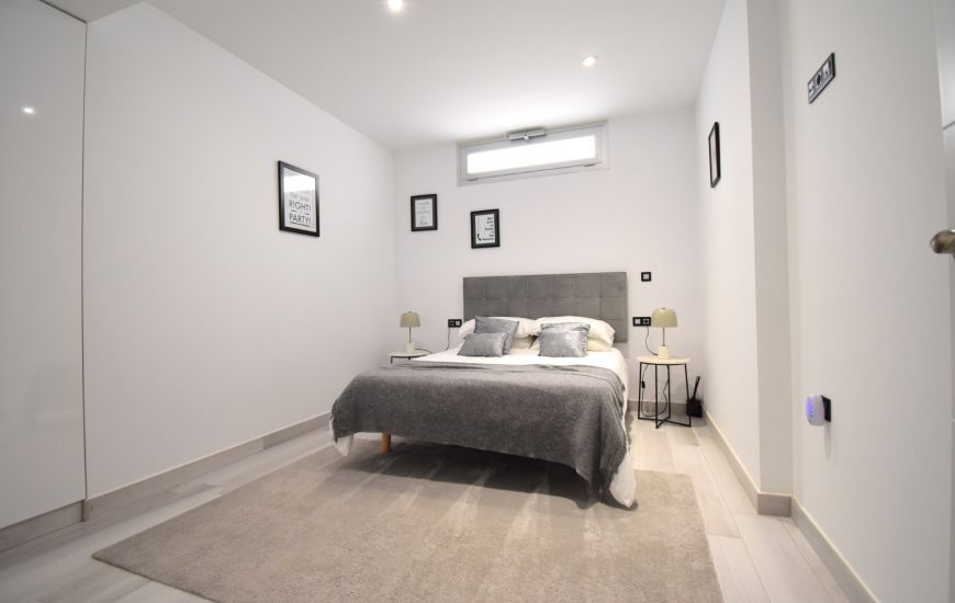 Sale - Villa - Orihuela Costa