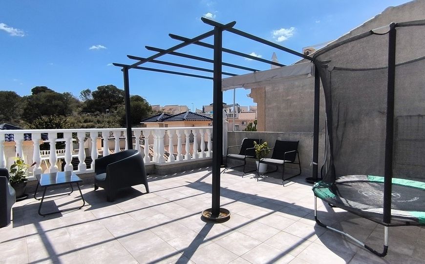 Sale - Half Vrijstaand Huis - Ciudad Quesada