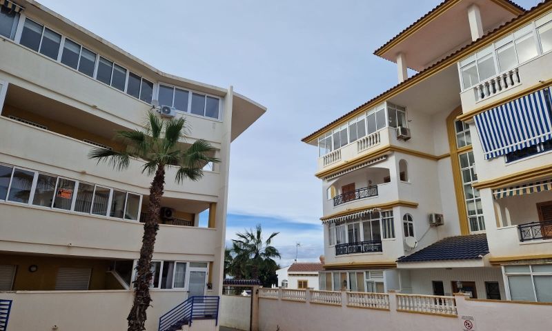 Venta - Apartamentos - Torrevieja