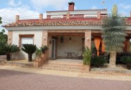 Sale - Villa - Novelda