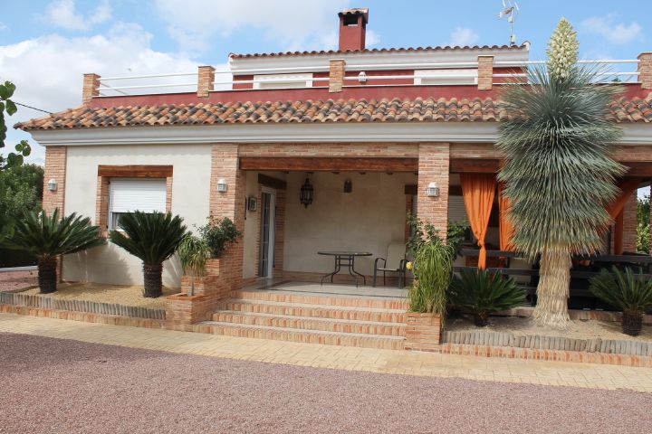 Sale - Villa - Novelda