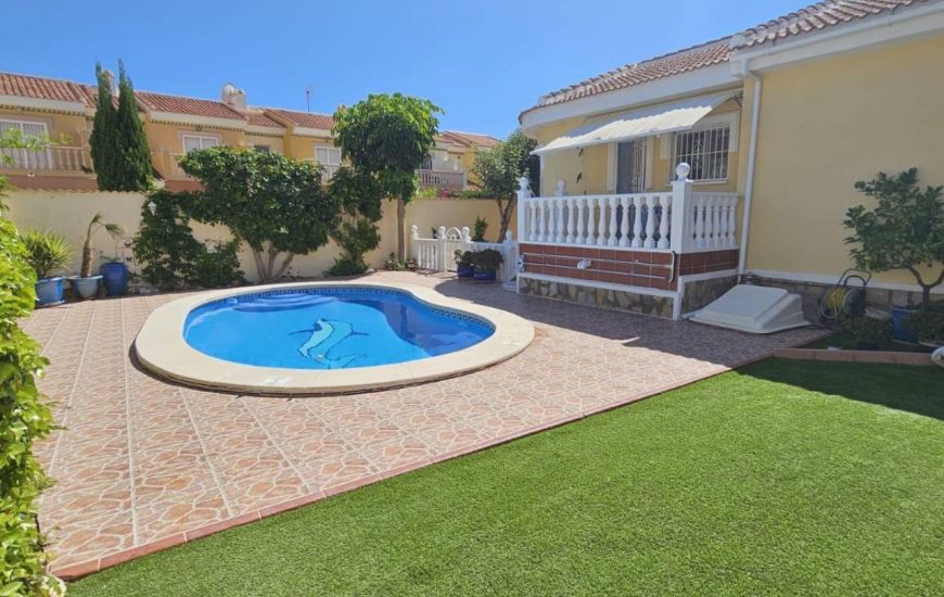 Sale - Villa - Ciudad Quesada