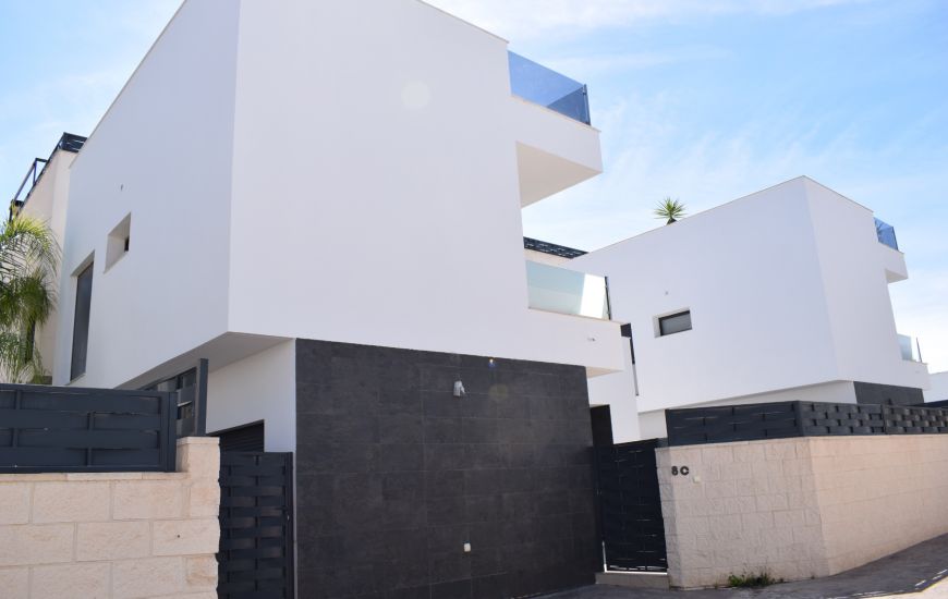 Sale - Villa - Benijófar - 