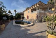 Sale - Villa - Benferri