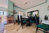 Sale - Villa - Villamartin