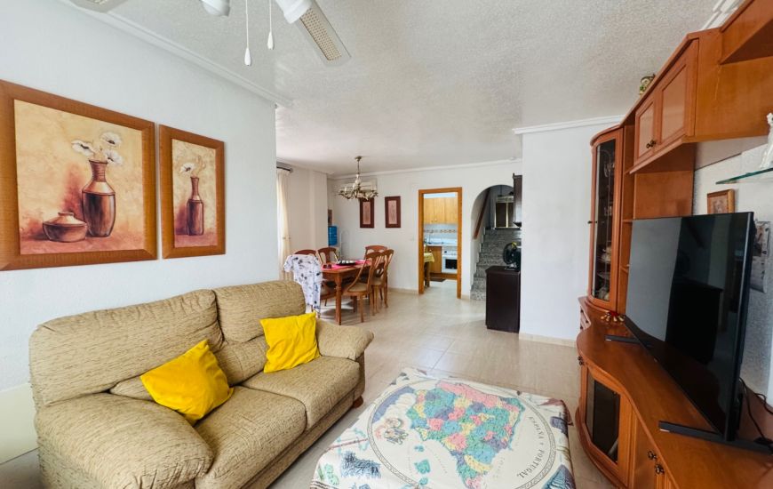 Sale - Half Vrijstaand Huis - Ciudad Quesada