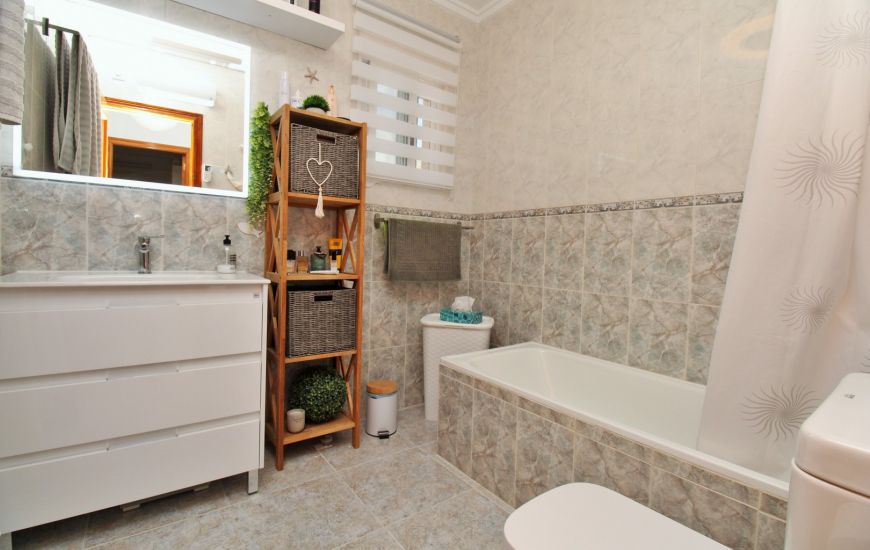 Venta - Villa - Villamartin