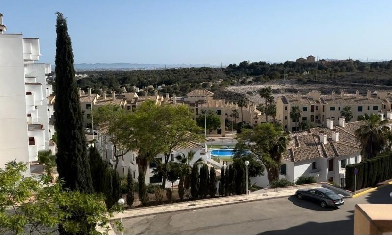 Sale - Apartments - Villamartin