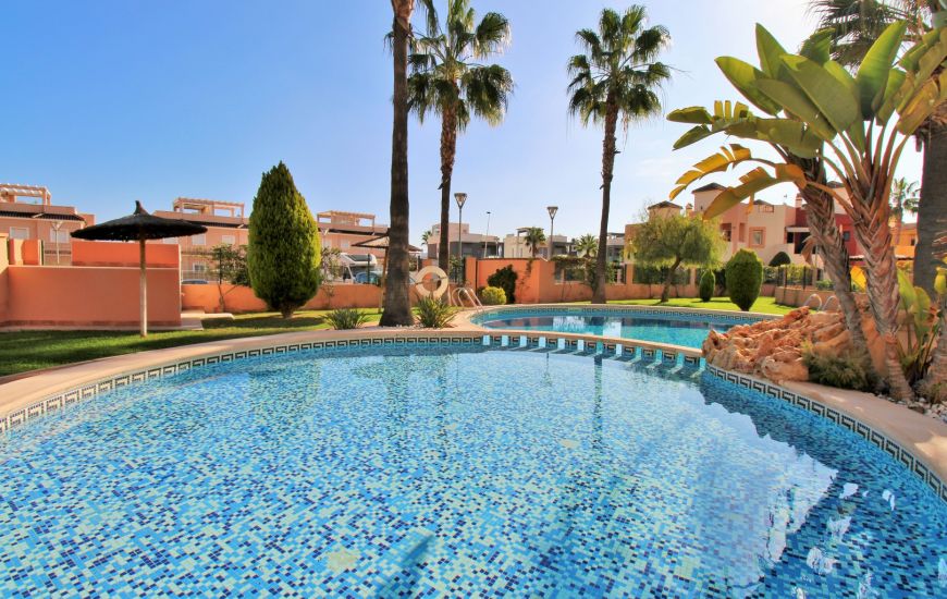 Sale - Apartments - Punta Prima