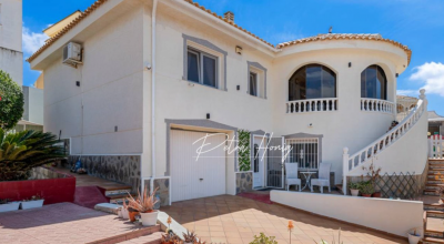 Villa - Sale - Benijófar - 