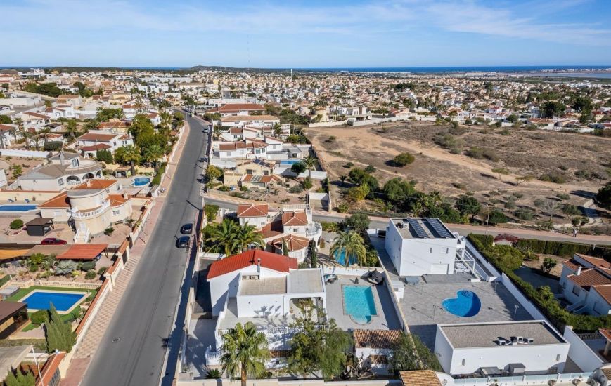 Sale - Villa - Ciudad Quesada
