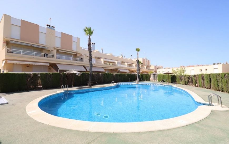 Sale - Rijtjeshuis - Orihuela Costa