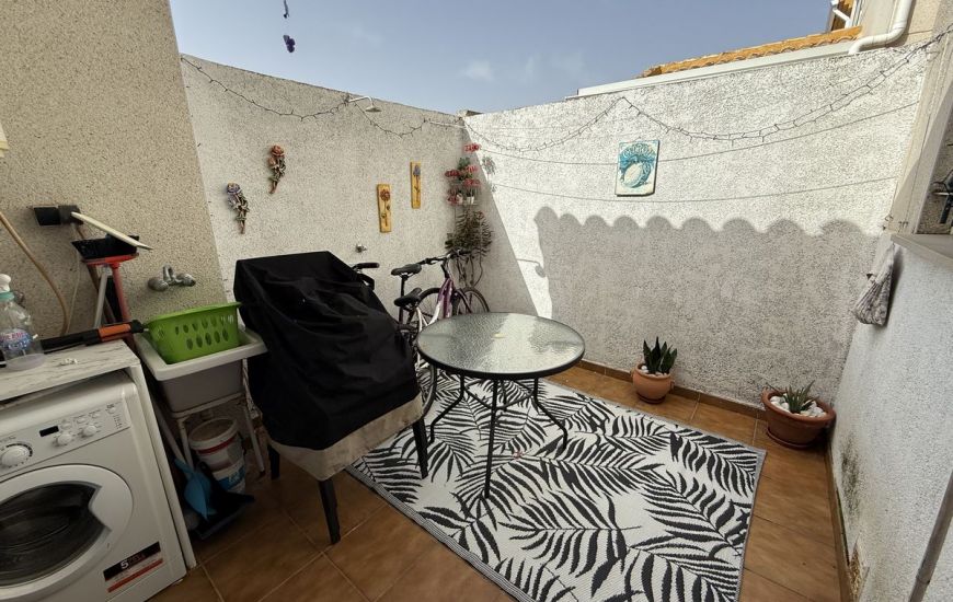 Venta - Adosado - Daya Nueva