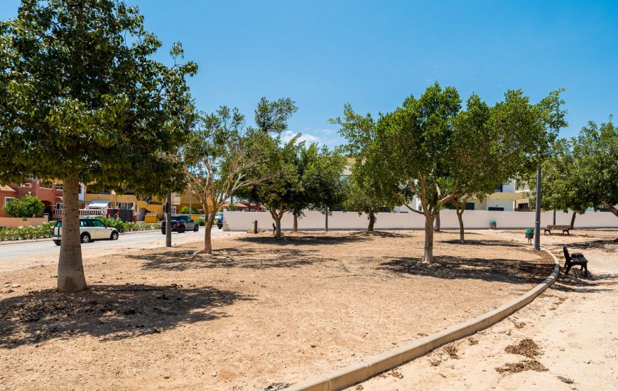 Sale - Villa - Los Montesinos - 