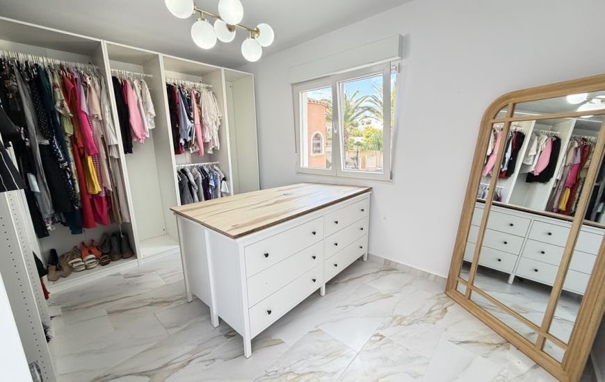 Venta - Villa - Villamartin