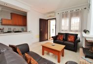 Sale - Rijtjeshuis - Villamartin