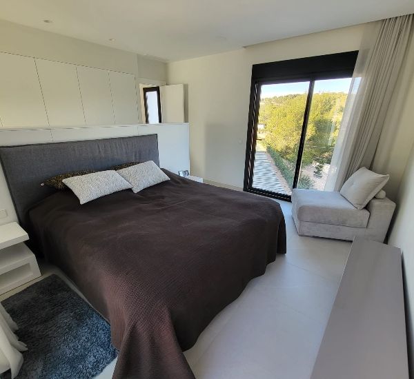 Sale - Villa - Las Colinas