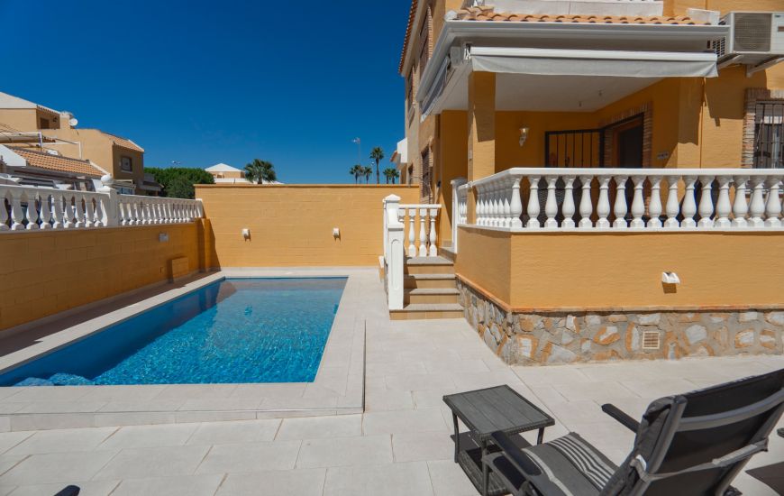 Sale - Semi Detached - Ciudad Quesada