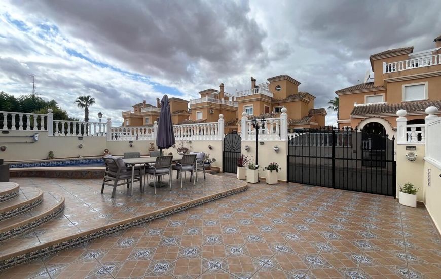 Sale - Villa - Algorfa