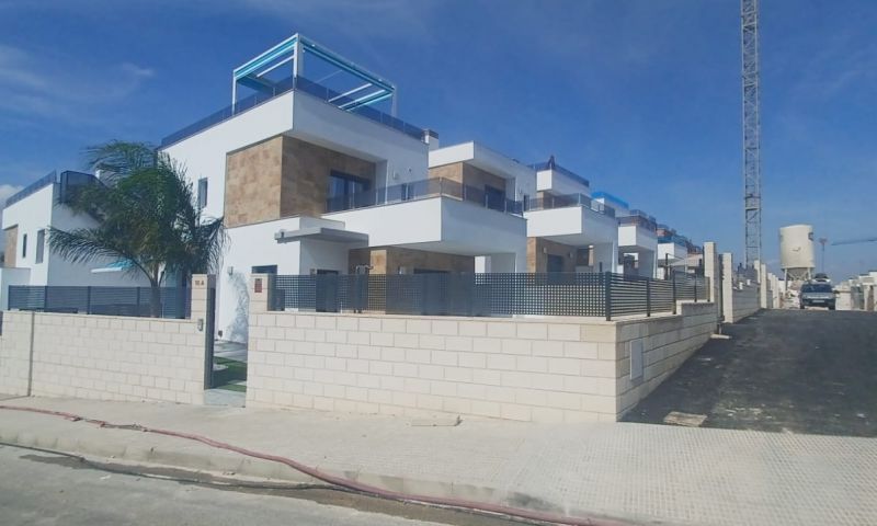 Sale - Villa - Benijófar - 